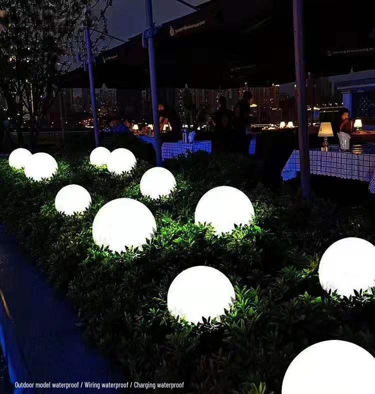 LED Waterproof Solar Luminous Ball Light for Outdoor Lawn, Garden, Beach, and Landscape Decor