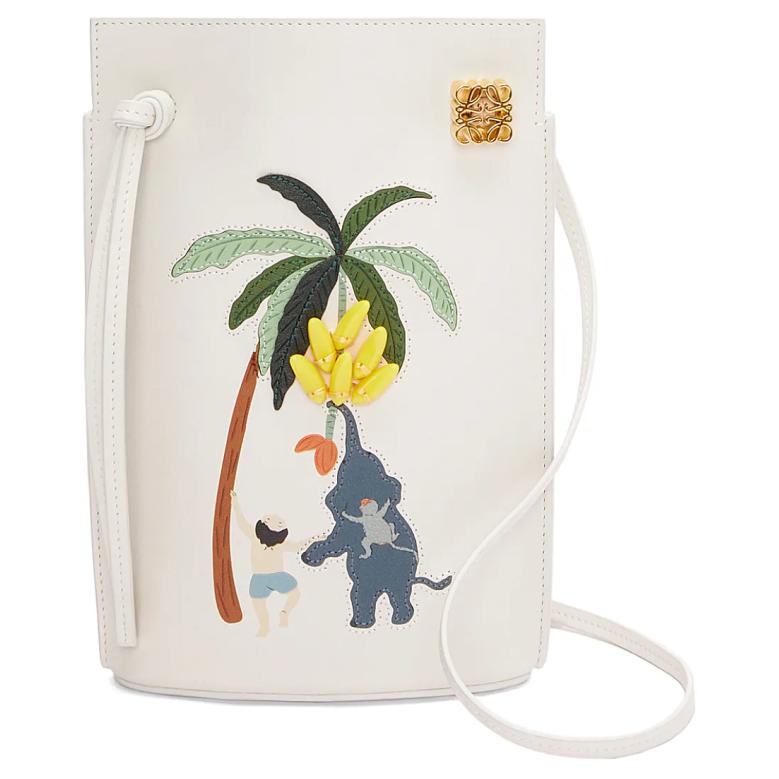 

Loewe X Suna Fujita Collaboration Elephant Pattern Satin Leather Shoulder Crossbody Bag Women Bags C643R12X12-3754 Shopping Bag Set(Basic Set+Shopping Bag)