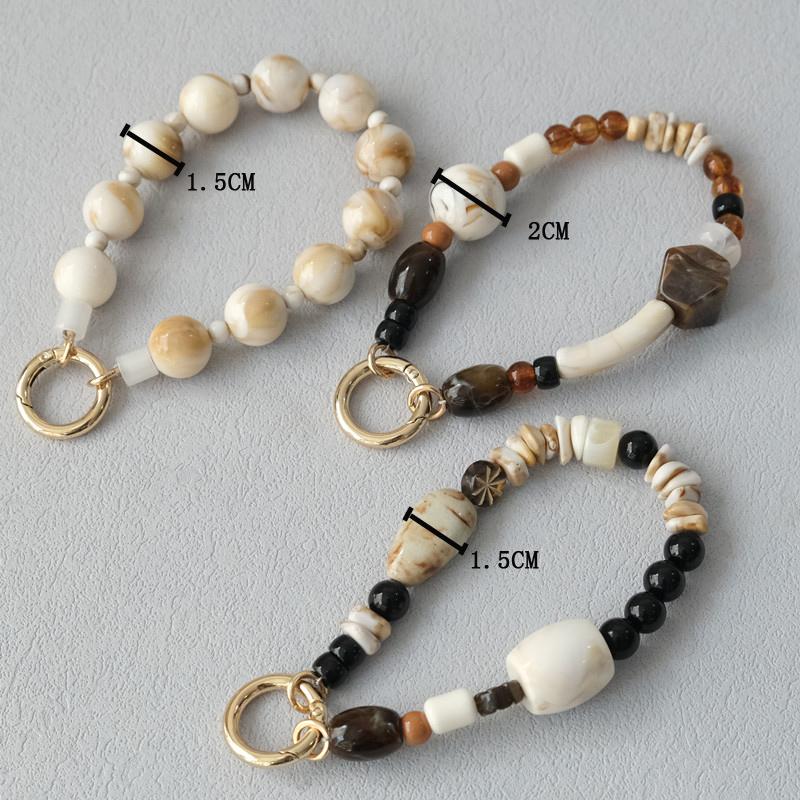 New Phone Accessory Wooden Chain Candy Beaded Luxury Phone Case Chains Acrylic Handle Lanyard Cell Mobile Patch Charm Strap