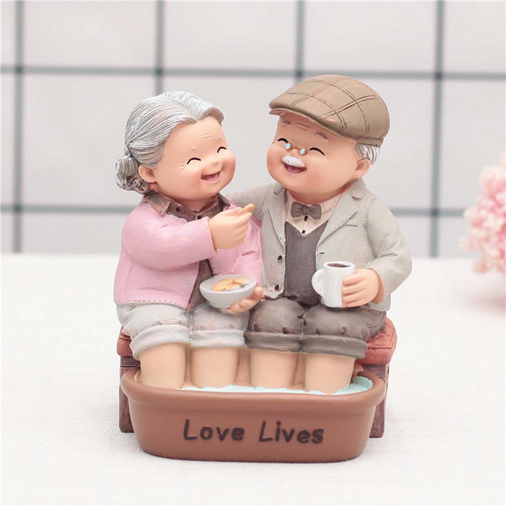 DIY Ornaments Home Decoration Sweety Lovers Grandparents Model Lovers Figurine Couples Figurine