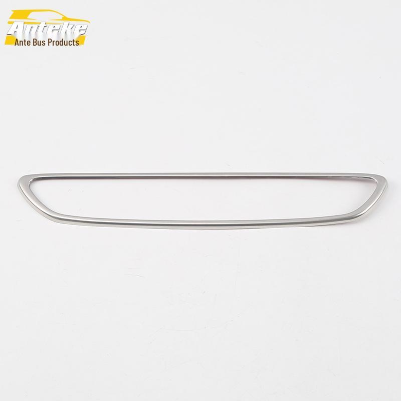 17-Model GM8 Rear AC Control Decorative Frame Trim for Third Row Adjustment