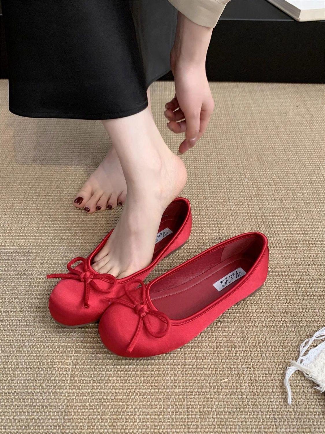 

Балетки женские красные Fairy Wind, новинка 2025 года, нежные вечерние туфли-бини для бабушки с бантом 35 красный