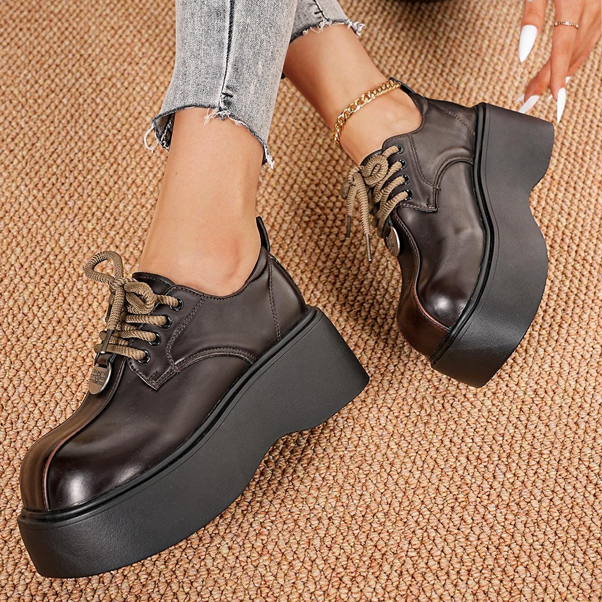 Thick sole height increase small man small leather shoes women 2025 new shoes women's single shoes muffin sole loafers retro jk cm marrone