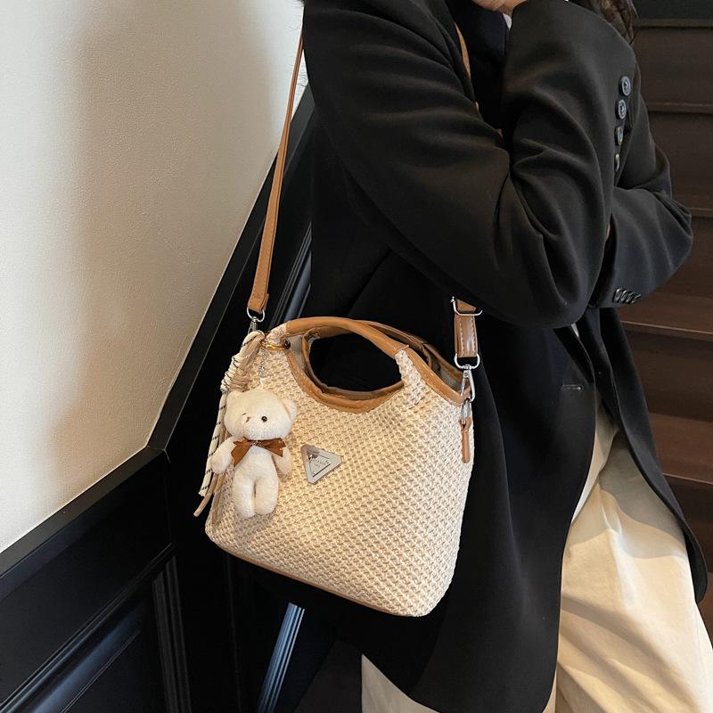 New Large-capacity Commuter Portable Tote Bag Women's Versatile Casual Messenger Bag