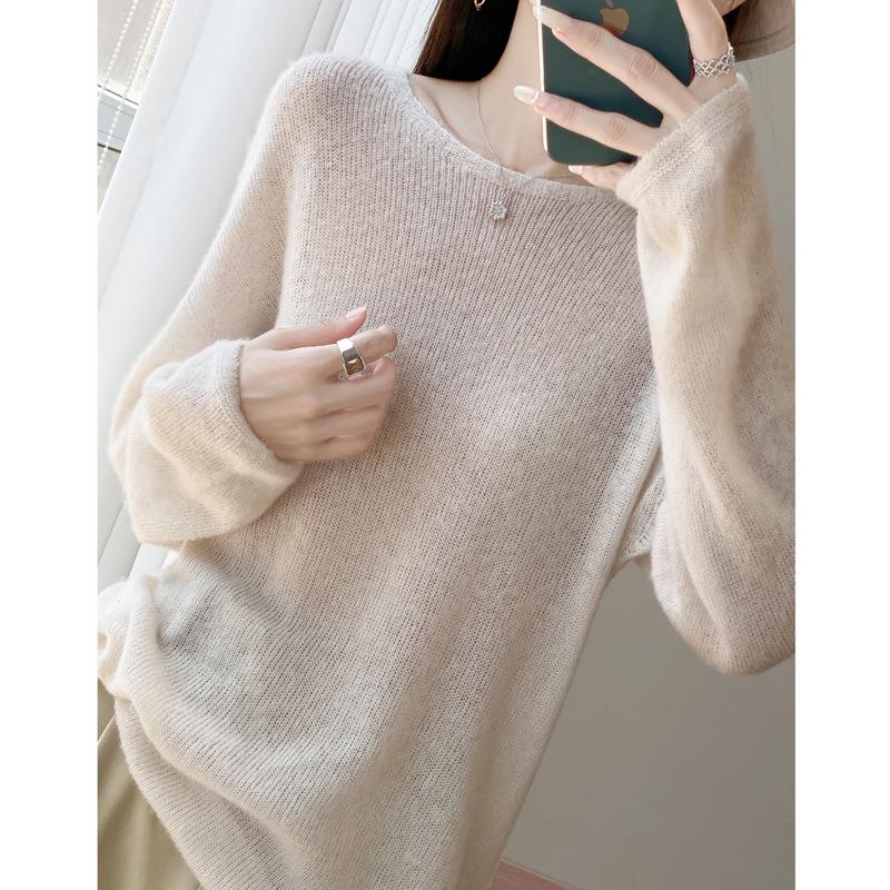2025 Women's French Tencel Wool Knitwear: Autumn/Winter Seamless, Loose, Slimming, Lightweight, Warm, and Comfortable Sweater