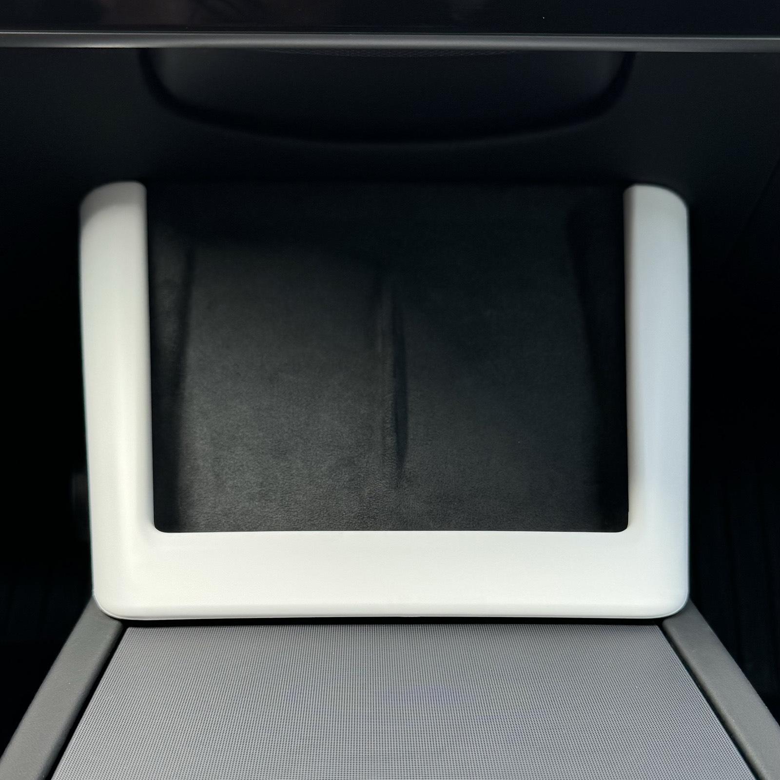 

Боковая накладка центральной консоли для Model Y/3 для модификации интерьера