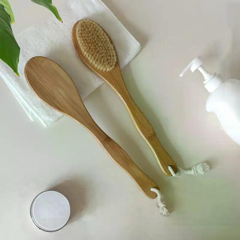 1Pcs Wooden Long Handle Bristle Shower Body Brush Bathing Massage Back Body Exfoliating Brush Bathroom Wash Brush Bath Tools