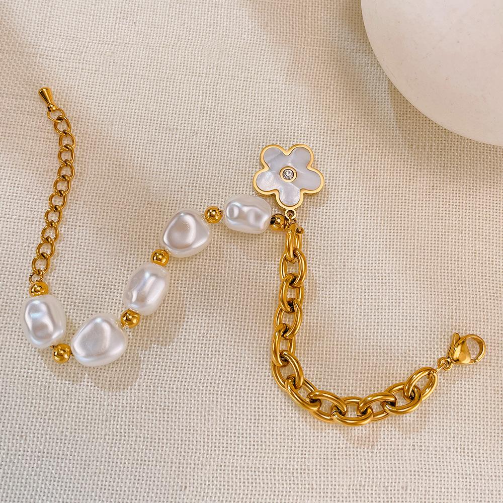 2025 New Pearl Flower Bracelet For Women Personalized Color Blocking Design Chain Bracelet Light Luxury Jewelry Hand Chain 1pc