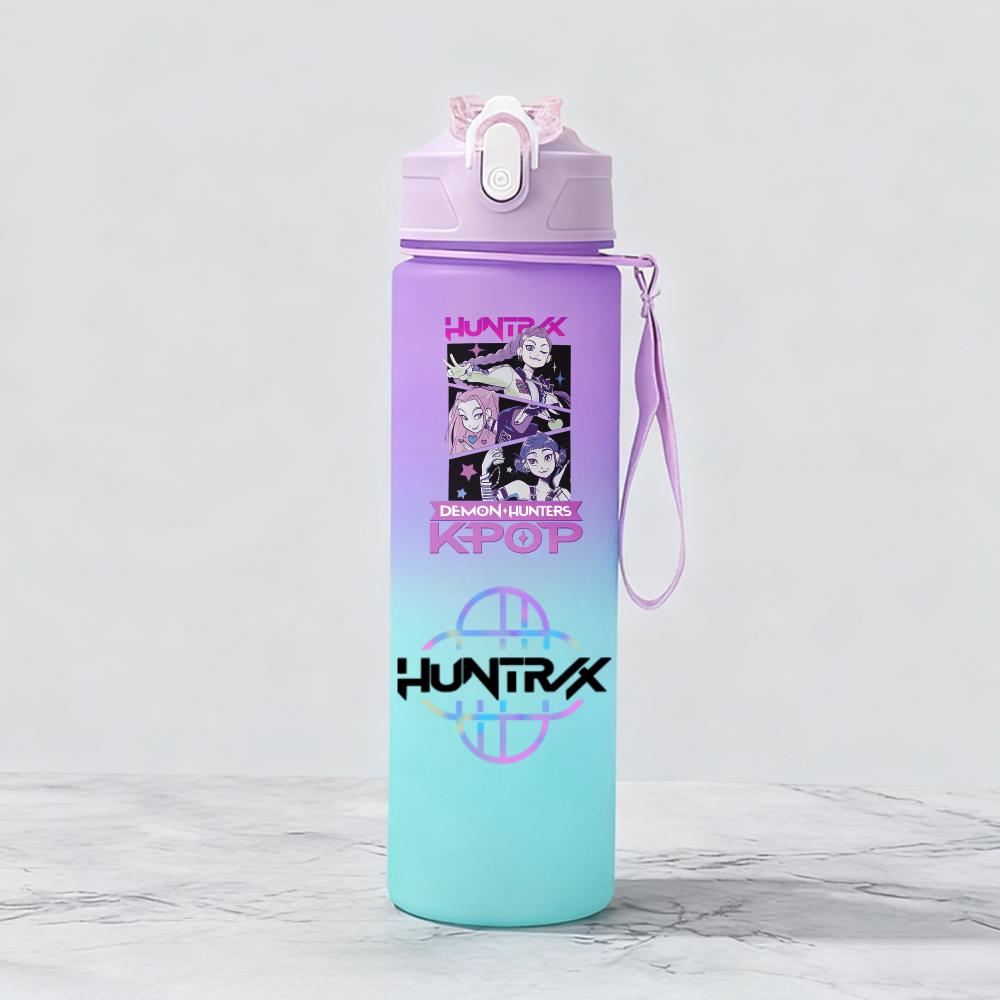 Demon Hunters Huntr Rumi Mira Zoey Jinu Celine Plastic Water Cup Pop Drinking Bottle School Huntrix Gourde ML KPOP X K 800 Kid Friendly Entertaining