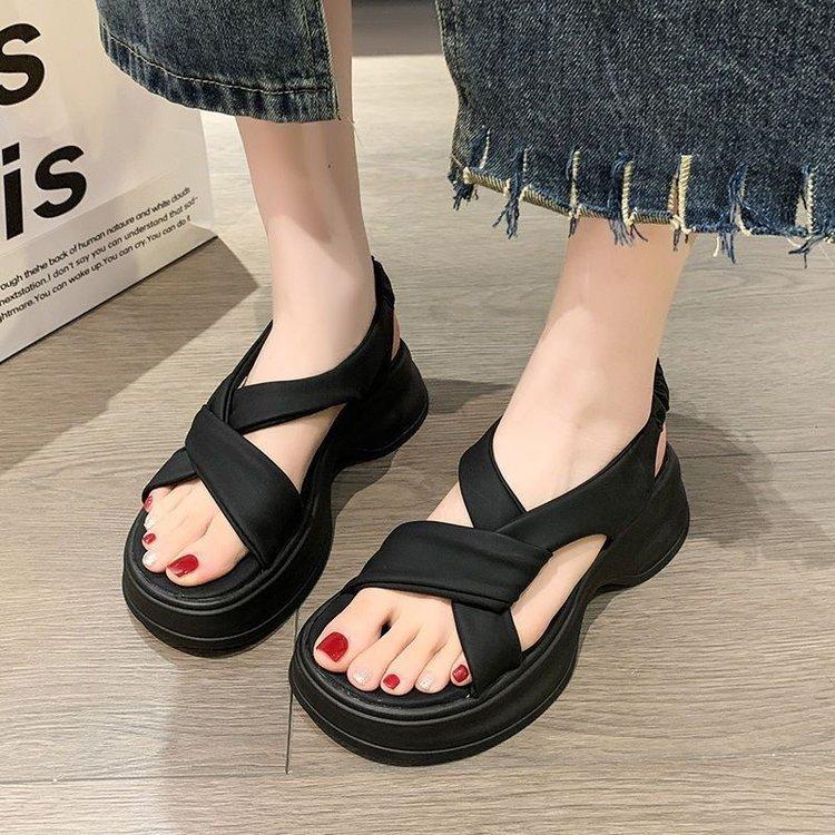 Platform sandals women's 2025 summer new muffin round head elastic band cross belt one-word women's casual sandals