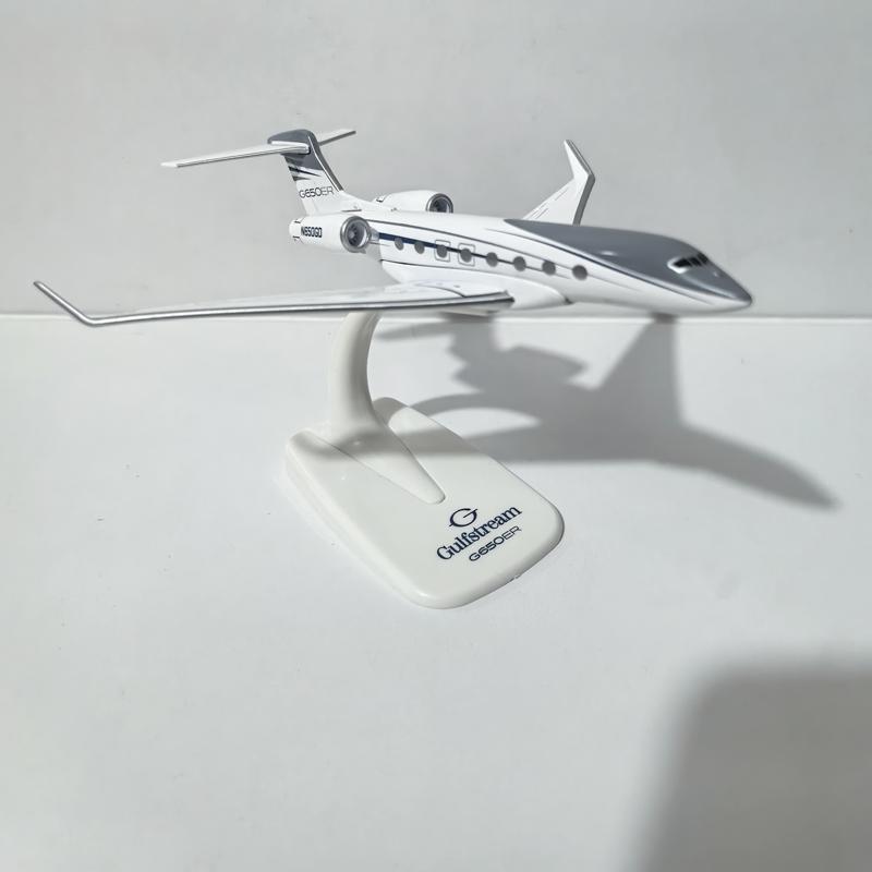 1/200 Maßstab Gulfstream G650 Flugzeug Diecast Flugzeuge G650ER Flugzeugmodell Flugzeugmodell Dropshipping