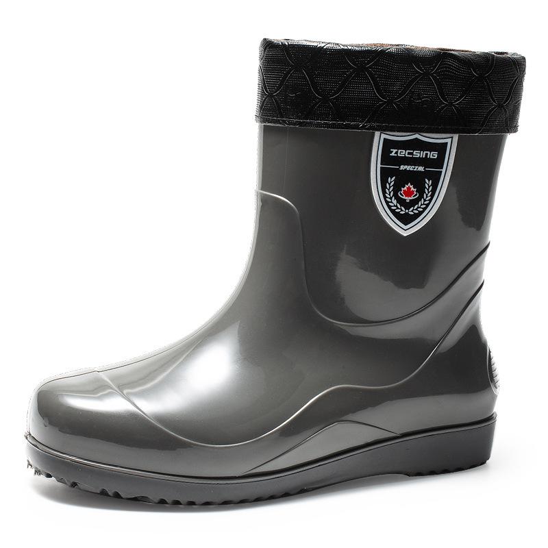 Water shoes waterproof bundle men's rain shoes trendy labor insurance shoes medium tube rain boots anti-skid rubber shoes warm and velvet