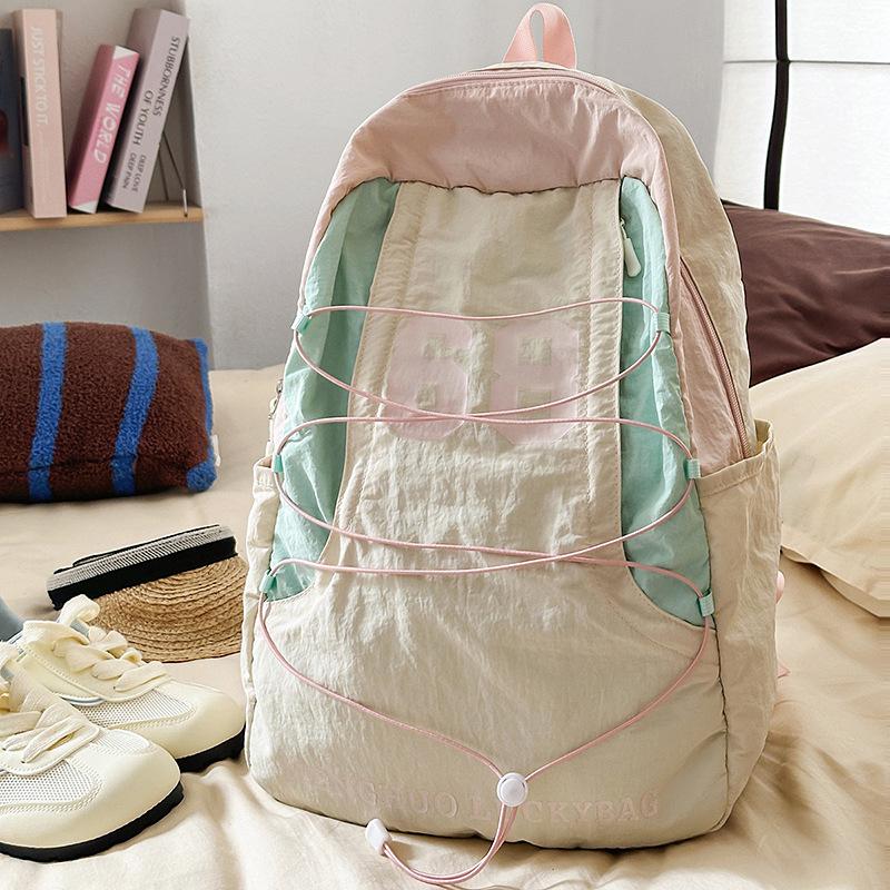 School Bag New Color Matching Pleated Sense Lightweight Outdoor Sports Soft Backpack High Value Girl Heart Travel Small Backpack
