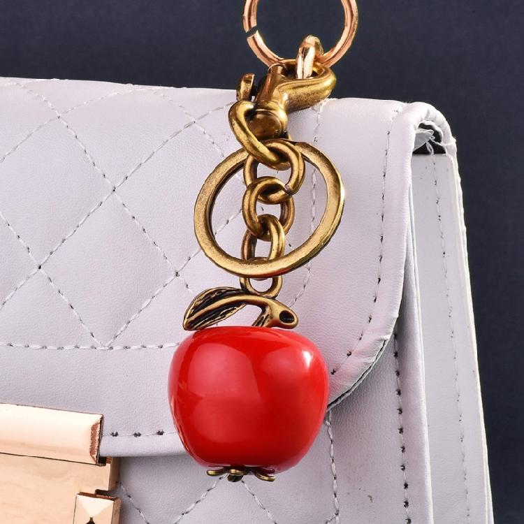 Dazzling Apples Keychain Car Accessory Sophisticated Handbag Embellishment Alloy Texture Present for Fashion Enthusiasts