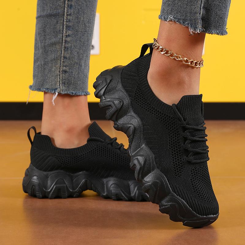 2025 Shoes Woman Thick Soled Hiking Breathable Mesh Strap Comfortable Outdoor Vulcanized Shoes Lightweight Training Sports Shoes