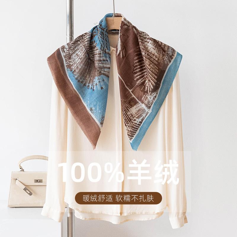 2026 Spring and Autumn New 100% Cashmere Scarf Thin Soft and Comfortable Air Conditioning Shawl 70 Silk Scarf Neck Small Square Scarf 70*70+1*2cm