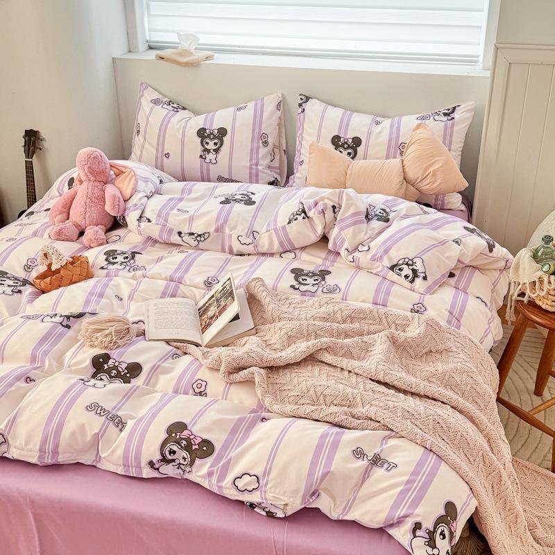 Bedding Four-piece Set Skin-friendly Breathable and Comfortable, Small Floral Washed Sheets Quilt Covers Pillowcases