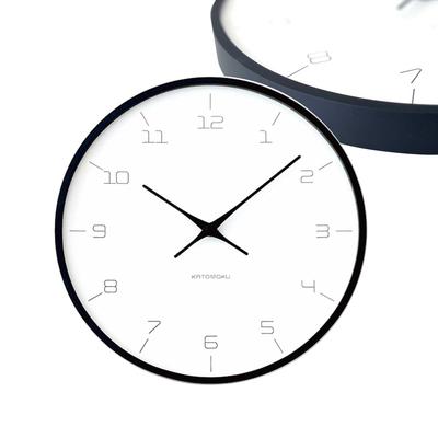 KATOMOKU Sperrholz-Wanduhr mit Besenzeigern, 7, schwarz, Uhrwerk, km-71BKRC, 304mm (Funkuhr)