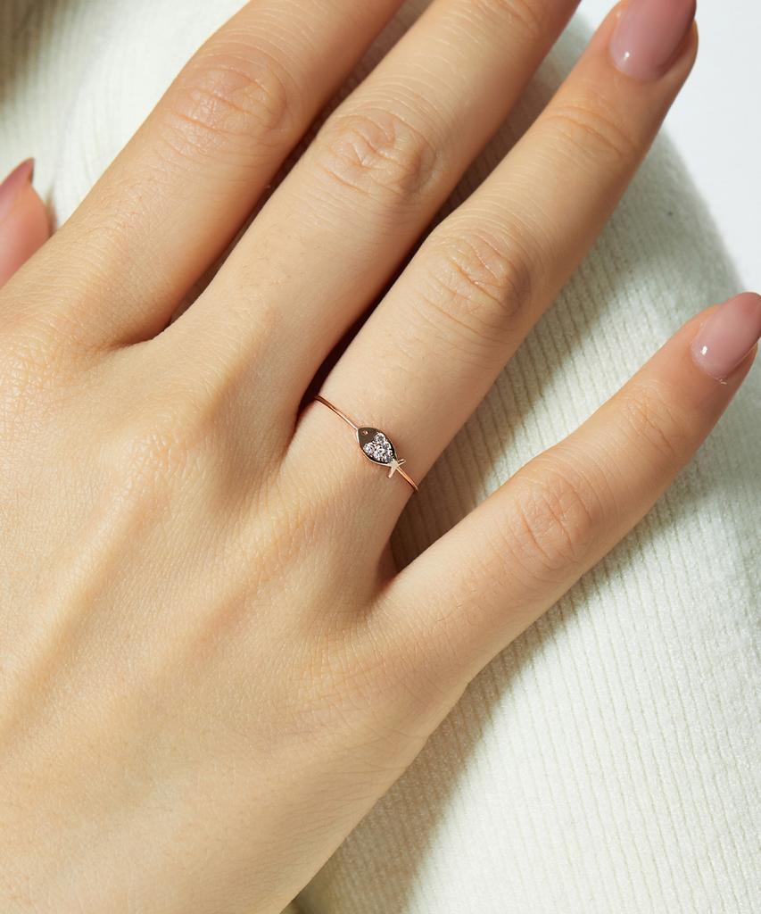 Helene Jewelry 14K Davi Cubic Fish Miss Ring Gold Thread Ring (Type B)