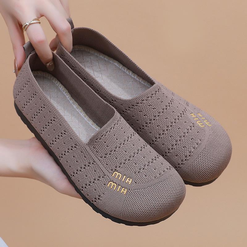 Shoes Women's Cloth Shoes Flying Weaving Fashion Breathable Non-slip Lightweight Women's Shoes Casual Mom Shoes Flat Single Shoes