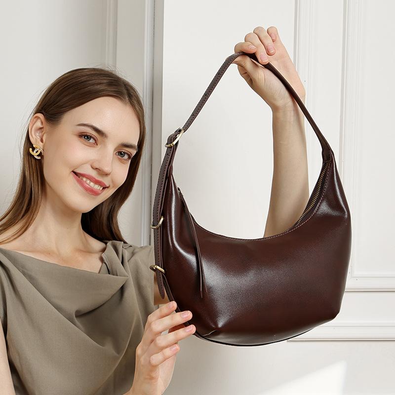 Dumpling Bag, Spring and Summer Trend Fashion Crossbody Bag, Large Capacity Crossbody Bag, Single Shoulder Horn Bag