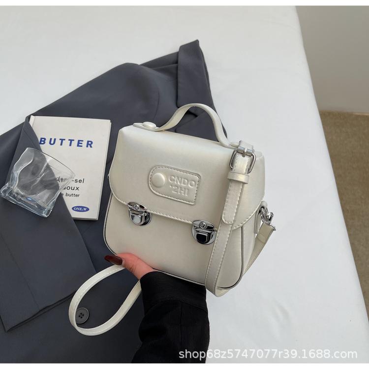 Shoulder bag retro small backpack 2025 spring new simple fashion messenger bag double lock small square bag women's bag