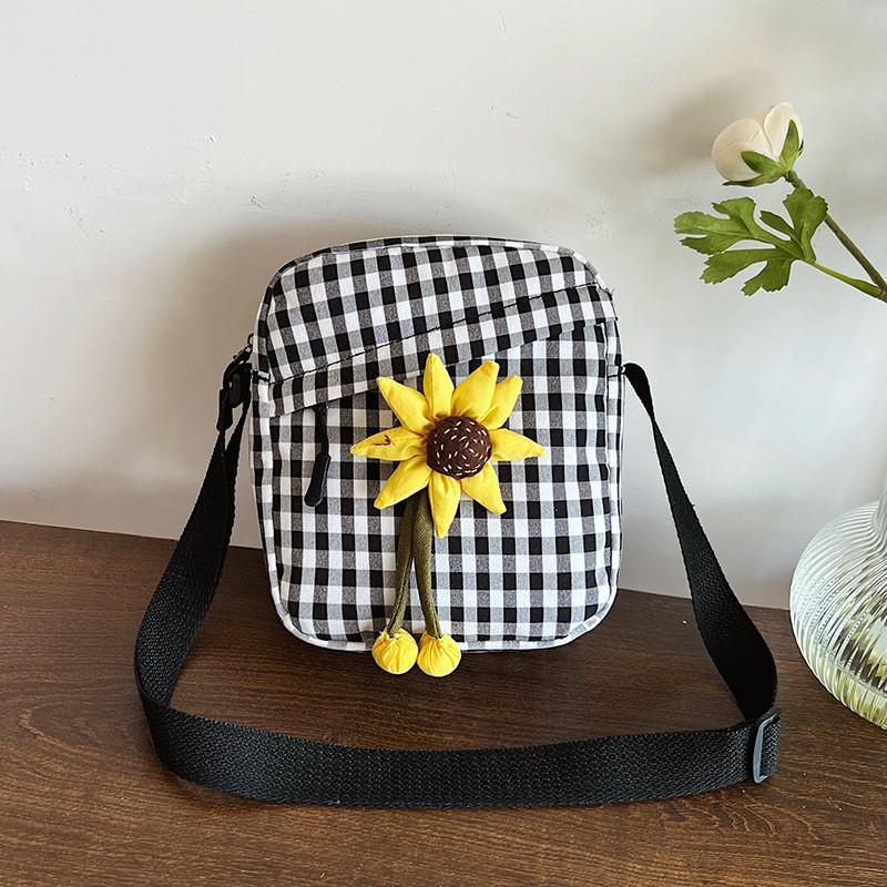 Chic Ins Fashion Small Square Crossbody Bag For Students In Vibrant Colors