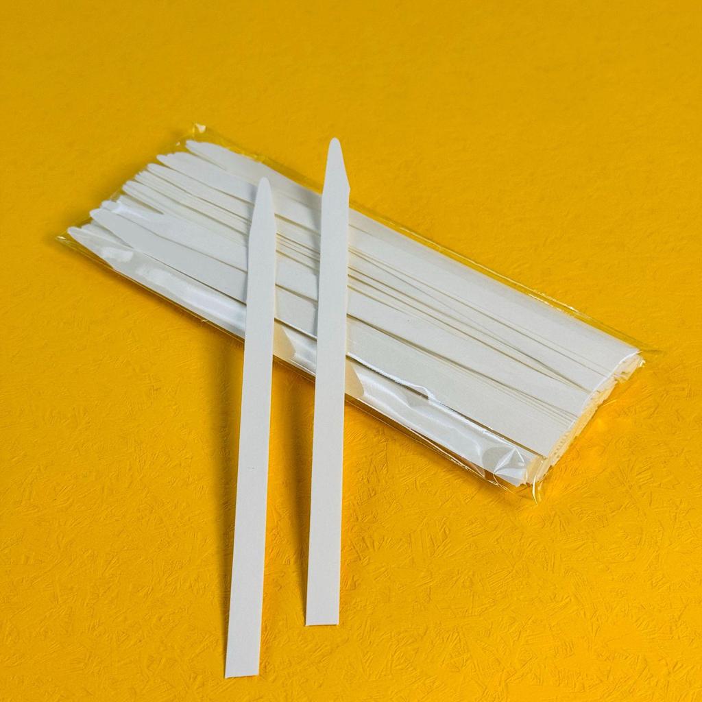 Blank Scent Strips for Smelling Base Notes, Scent Cards for Essential Oils