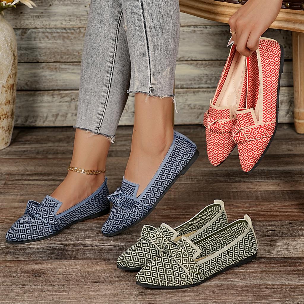 2025 New Fly-woven Single Shoes for Women's Fashion Pointed and Versatile One-pedal Women's Shoes Large-size Single Shoes for Women