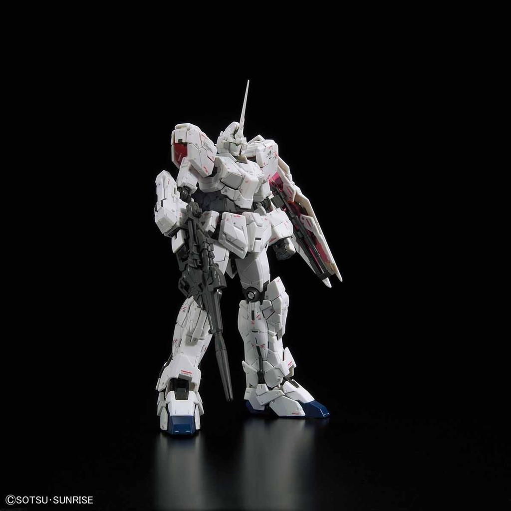 RG Unicorn Gundam Mobile Suit Gundam UC Scale Plastic Model Kit 1/144 Pre-Colored