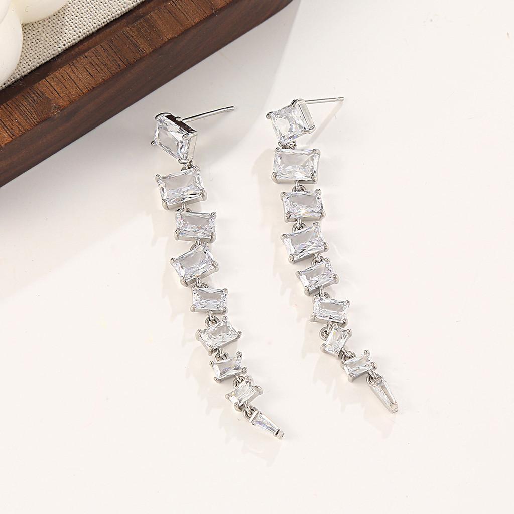 Fashion Butterfly Gold Plated Earrings With Green Zircon Gems For Women
