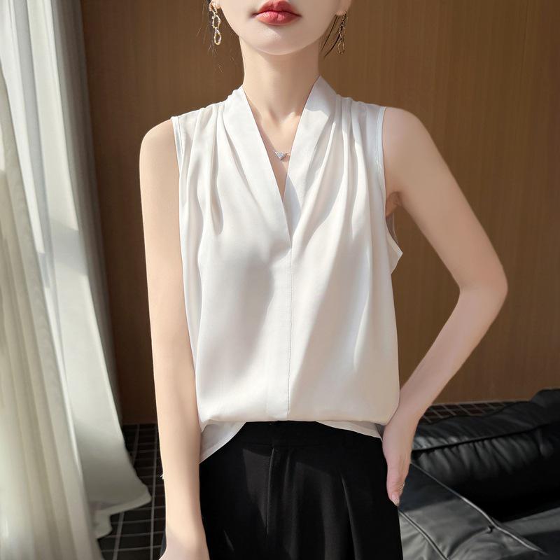 2026 Spring/Summer Silk Satin V-neck Sleeveless Solid Color Tank Top