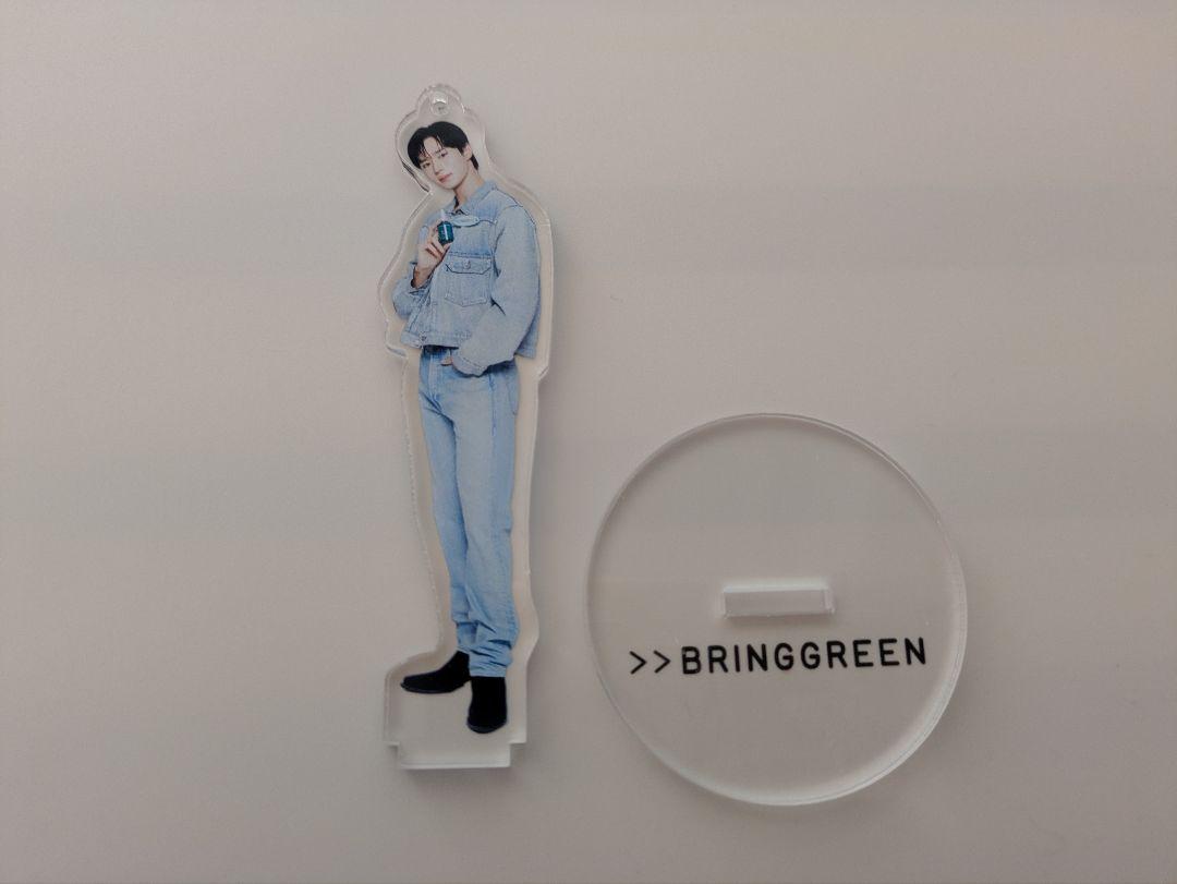 

[Б/У] Мини-акриловая подставка BRINGGREEN Джунсо