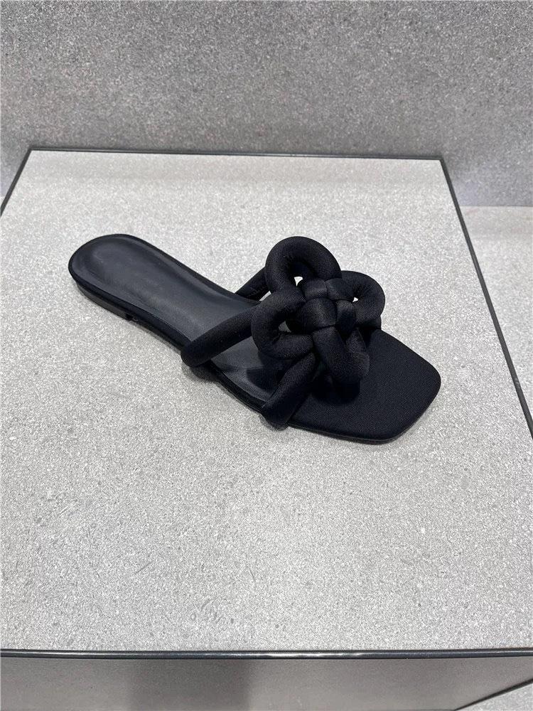 

Genuine leather new Chinese style red Chinese knot flat casual slippers for women to wear 2025 new square toe sandals 40 чёрный