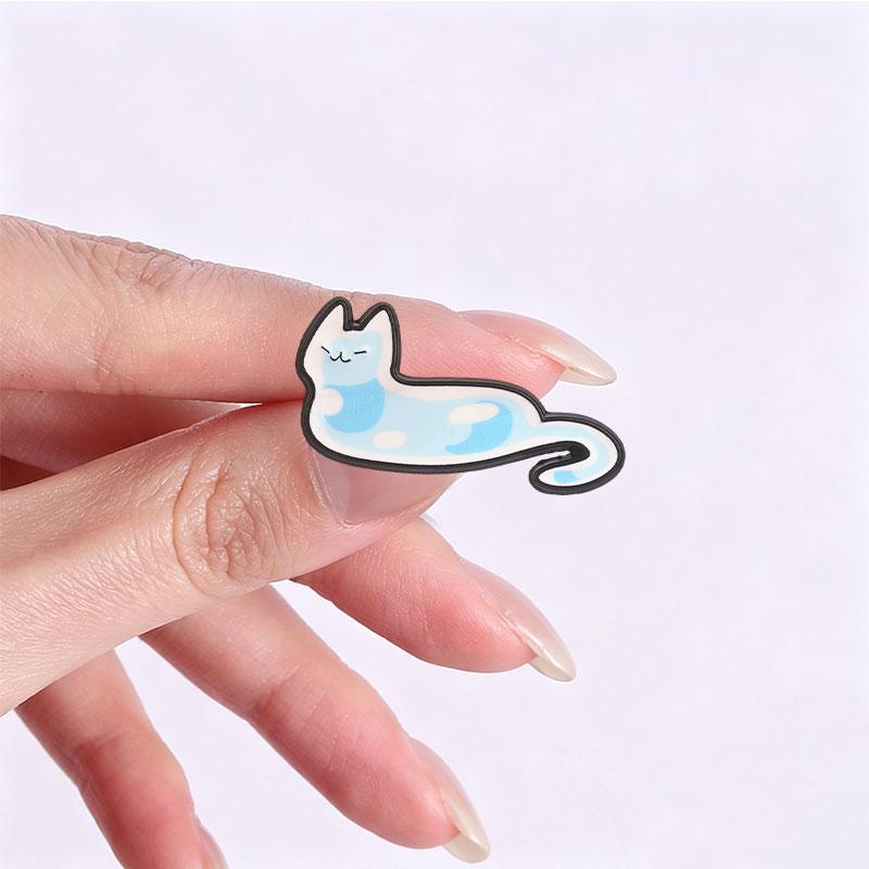 Xiaomi Cartoon Liquid Blue Spotted Cat Enamel Pins Cute Angry Fluid Cat Bite Hand Brooch Backpack Lapel Badge Jewelry Gift for Friends