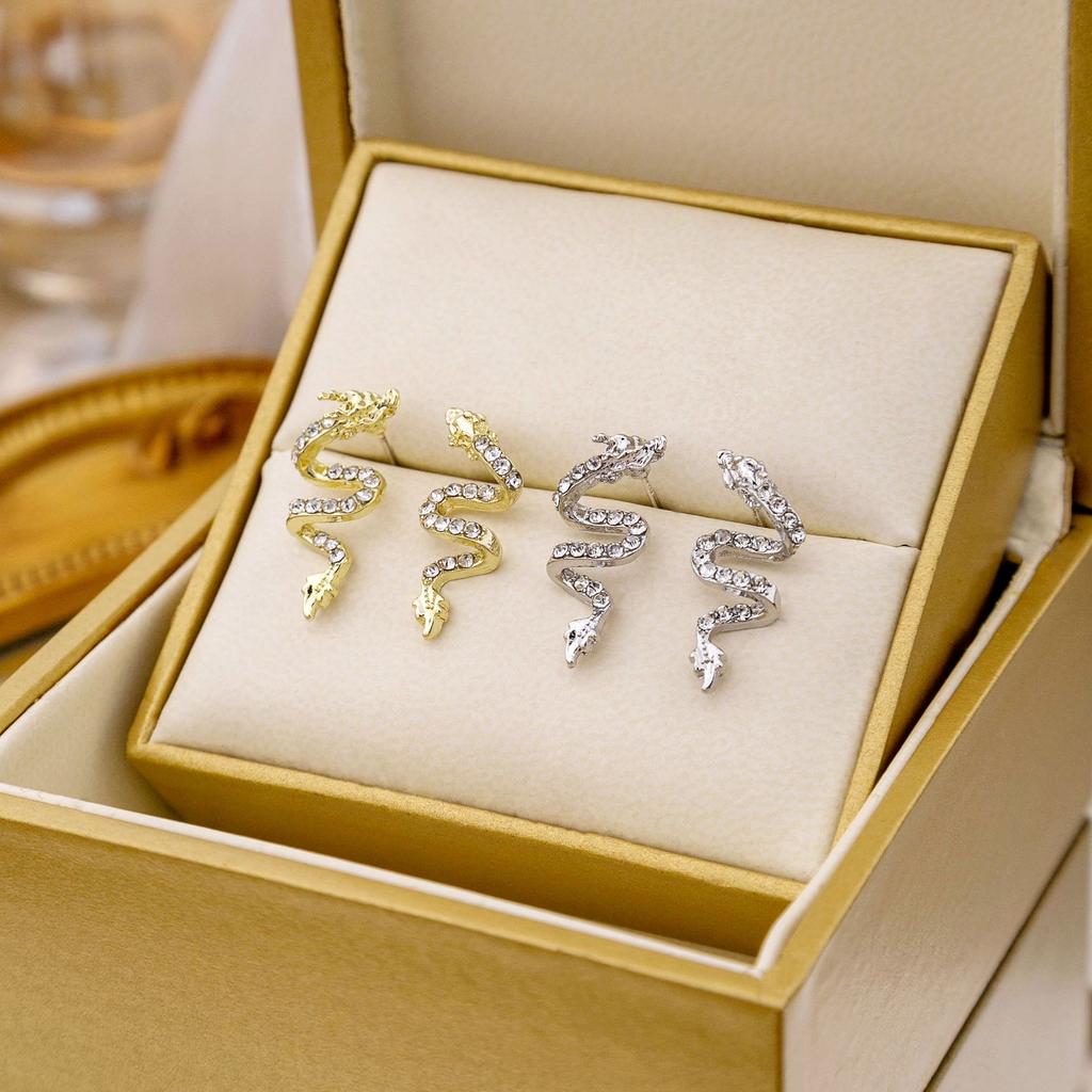 Chinese Style New Year'S Birth Year Dragon Year Take Off Earrings, High-End Light Luxury Diamond-Encrusted Dragon Earrings