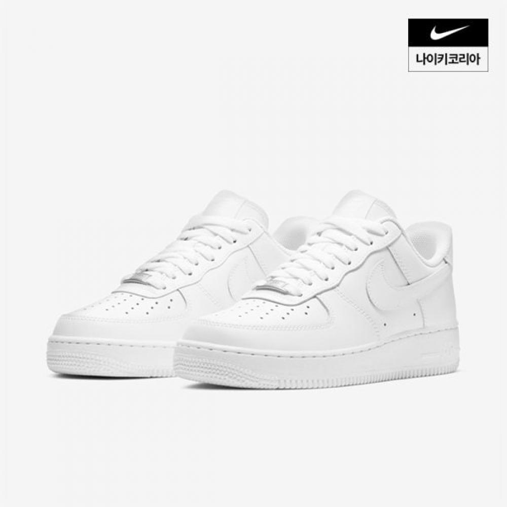 Women S Nike Air Force 1 07 Dd8959 100