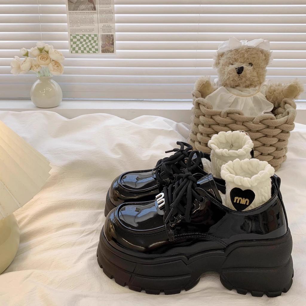 British Style Muffin Platform Small Leather Shoes 2024 Spring Retro College Style Fashion Versatile Shorty Loafer Shoes Tide