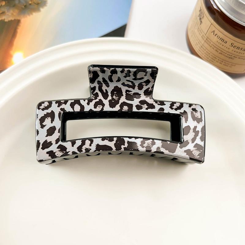 Sweet Fruit Heart-shaped Printed Grab Clip Shark Clip Simple and Fresh Semi-tied Hair Clip and Hair Accessory