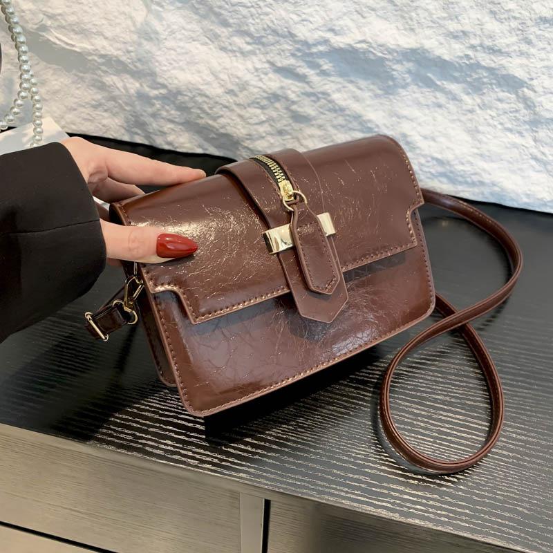 Women's Bag Summer New Trend Fashion High Sense Shoulder Bag Simple Versatile Retro Messenger Bag