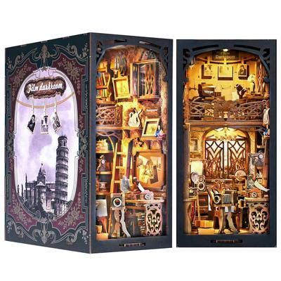 CRESYMME Buchnische Puppenhaus Leeds Miniaturhaus Blockhaus Bausatz, Holz 3D Puzzle, Handgefertigt für Erwachsene, mit LED-Licht (Licht- und Schattenraum)