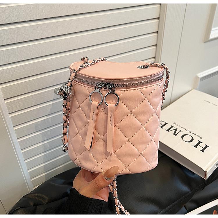 Cylinder diamond chain bucket bag women's bag  new fashion niche single shoulder popular messenger