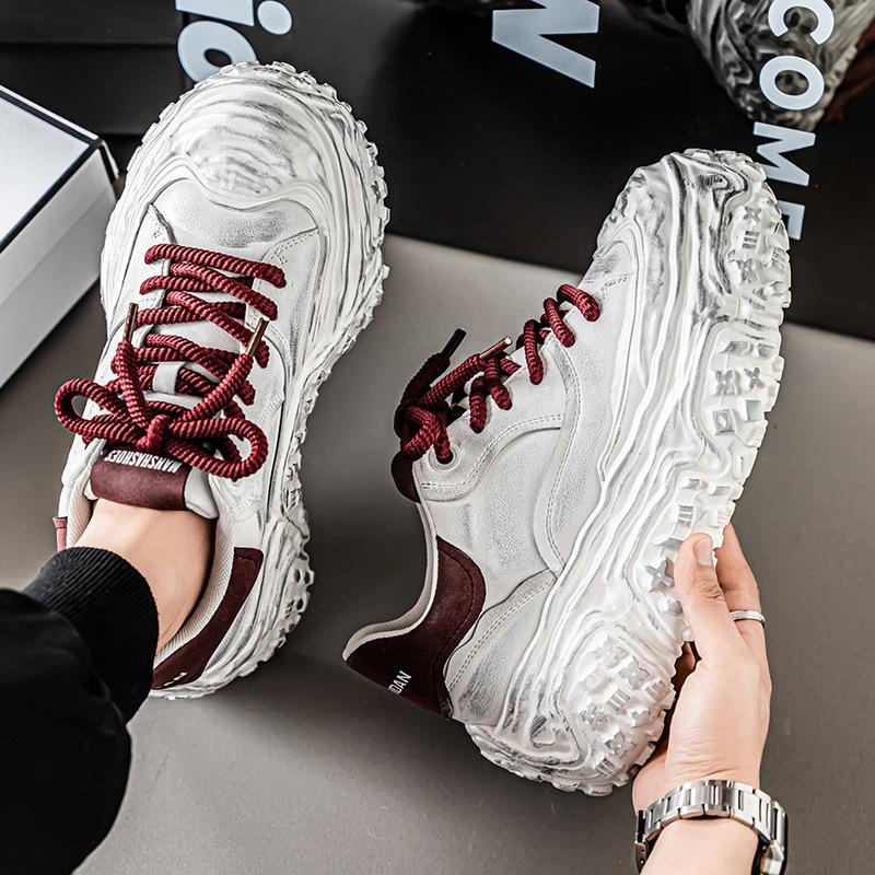 

2025 лето новые увеличивающие рост универсальные ретро трендовые повседневные туфли для подростков платформа белые туфли старые грязные туфли 39