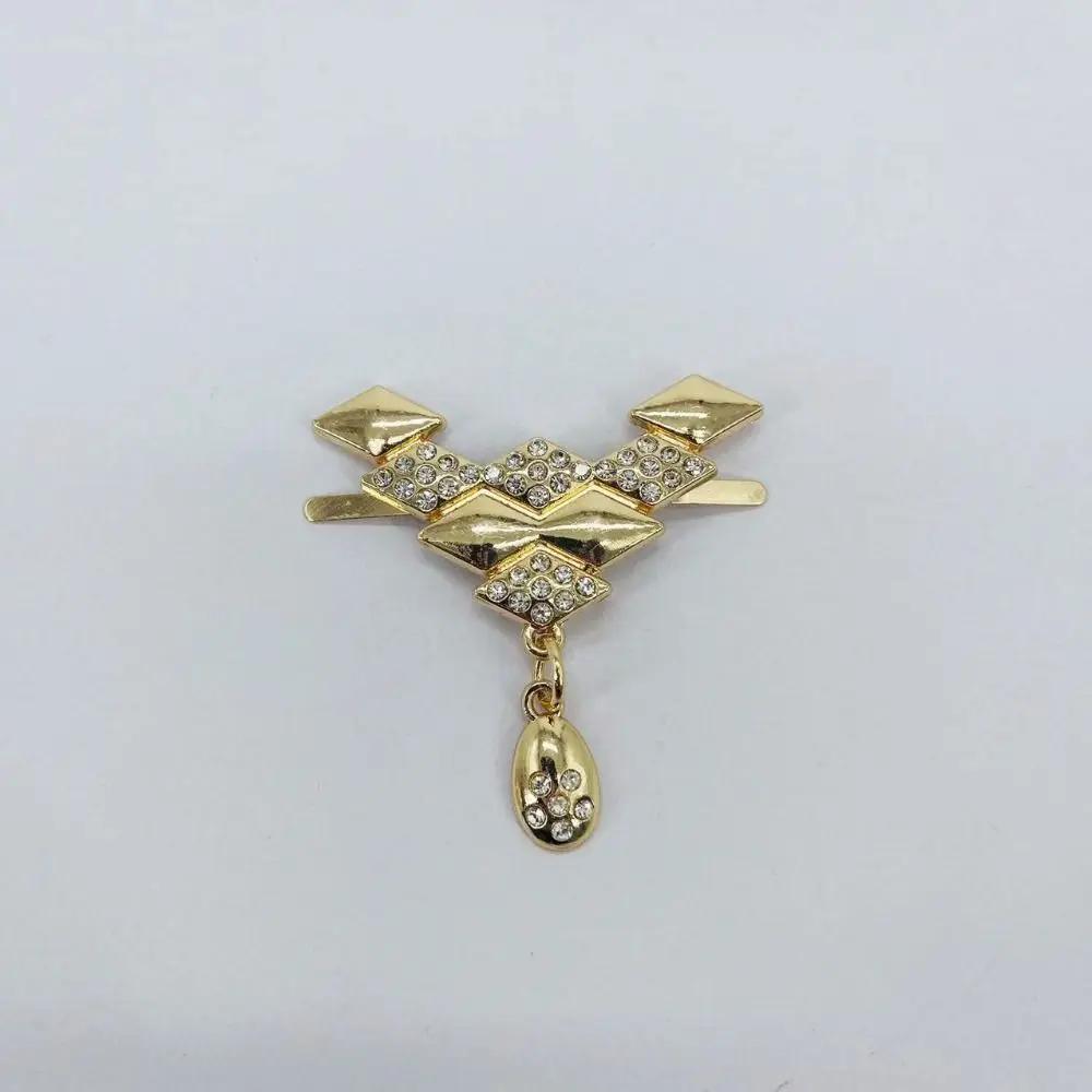 Exquisite Rhinestone Metal Buckle Clasp Craft DIY Woven Bag Purse Hat Decor Bag Pendant Decoration