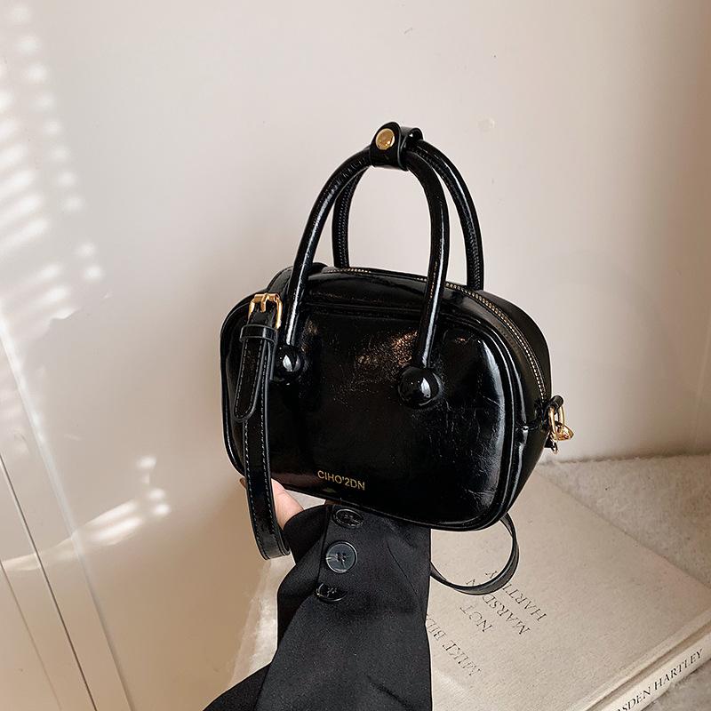 Hand Bag Women's New Niche Versatile Messenger Small Square Bag Shoulder Bag