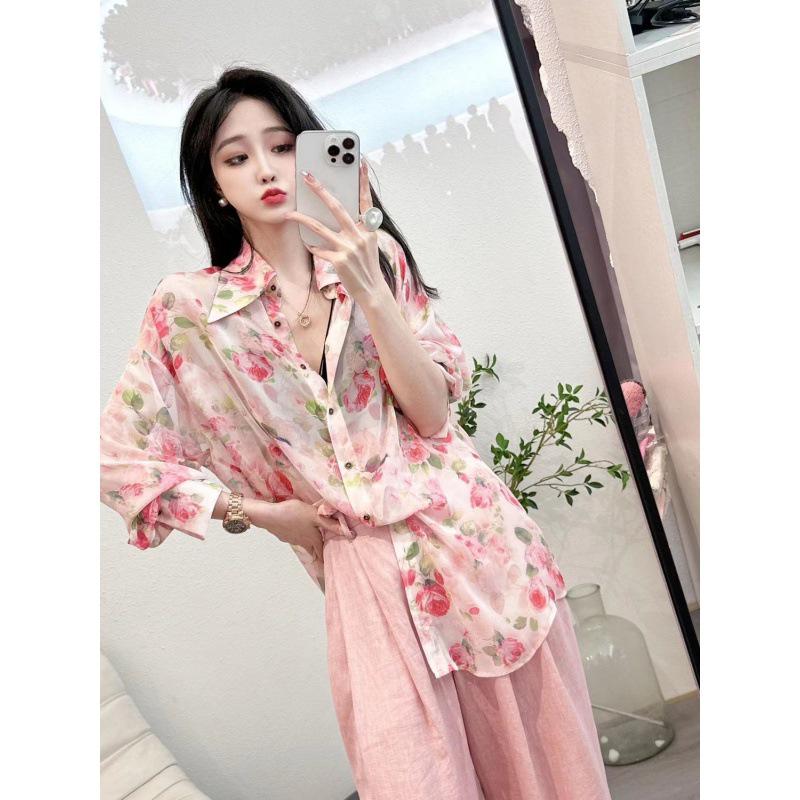 Elegant Rose Button Long-Sleeve Women's Shirt - Sweet, Stylish Design, Sun Protection Outerwear