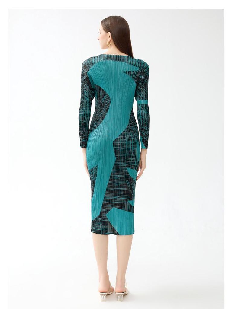 Elegantes A-Linien-Damenkleid: Frühling 2025, Rundhalsausschnitt, Kontrastfarbe, Lässiger Stil, Slim Fit, Langarm.