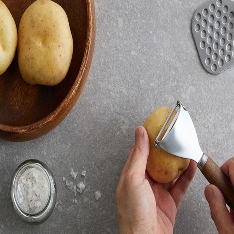 Casamia Woodcook Potato Peeler