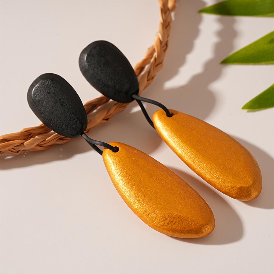 

Серьги-капли овальной формы из искусственного дерева контрастного цвета для женщин, ретро-мода, европейский и американский простой высококлассный темперамент