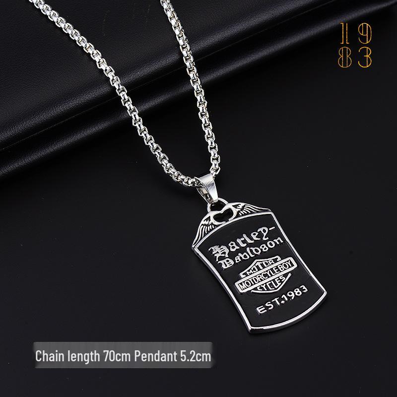 Trendy Men's Clavicle Necklace: Versatile, High-End, Simple Hip Hop Jewelry